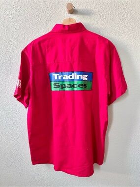 NWT TLC Trading Spaces TV Show Cast & Crew Red Button Up Shirt Sz L 100% Cotton